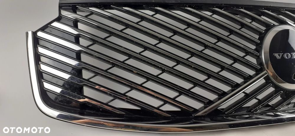 Volvo XC90III Grill Atrapa Chłodnicy 25r+32409128 - 3