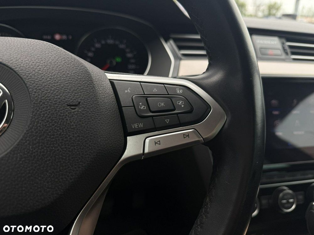 Volkswagen Passat 2.0 TSI Elegance DSG - 18