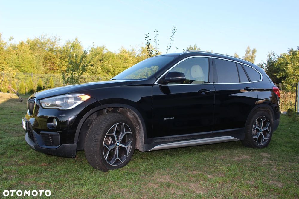 BMW X1 xDrive25i xLine sport - 3