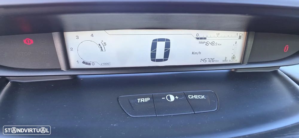 Citroën C4 Coupé 1.6 HDi VTR Pack - 14