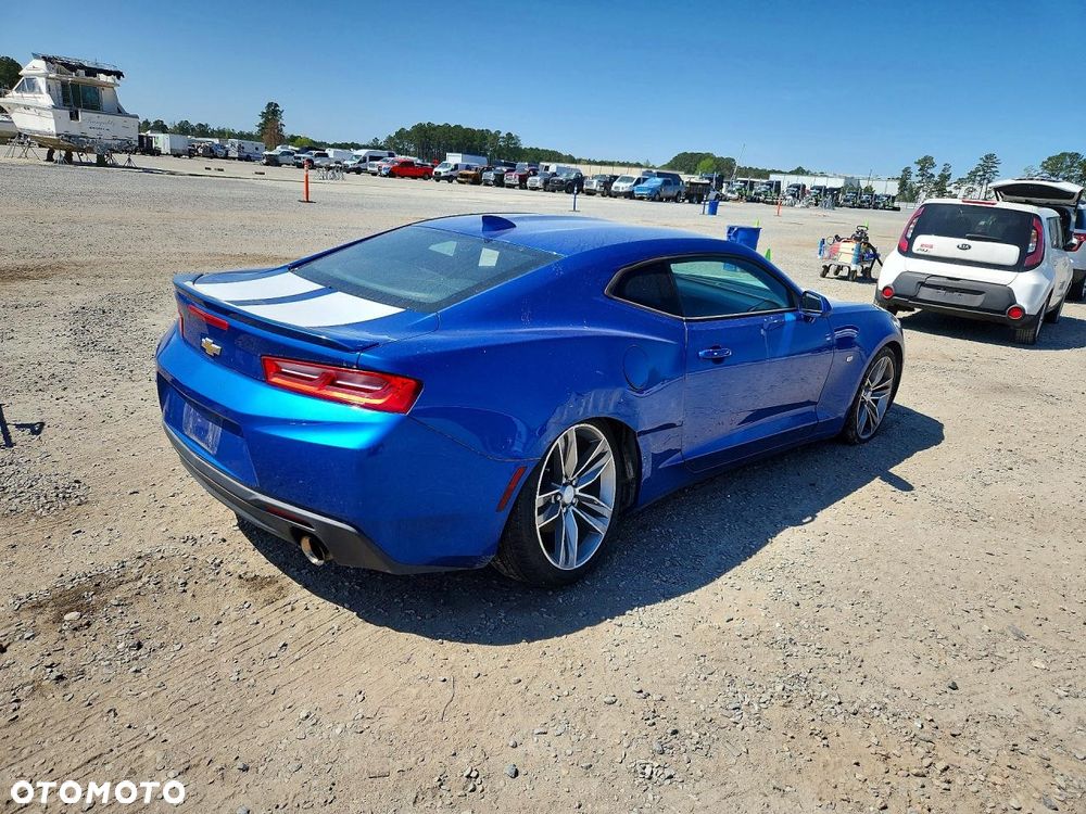 Chevrolet Camaro - 4