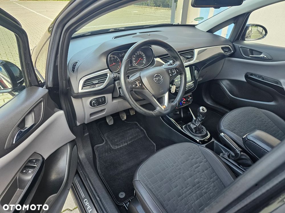 Opel Corsa 1.4 16V Cosmo - 13