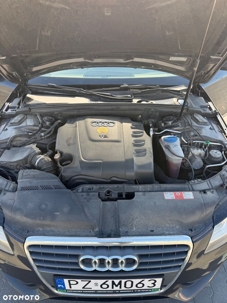 Audi A4 Avant 2.0 TDI Multitronic - 22