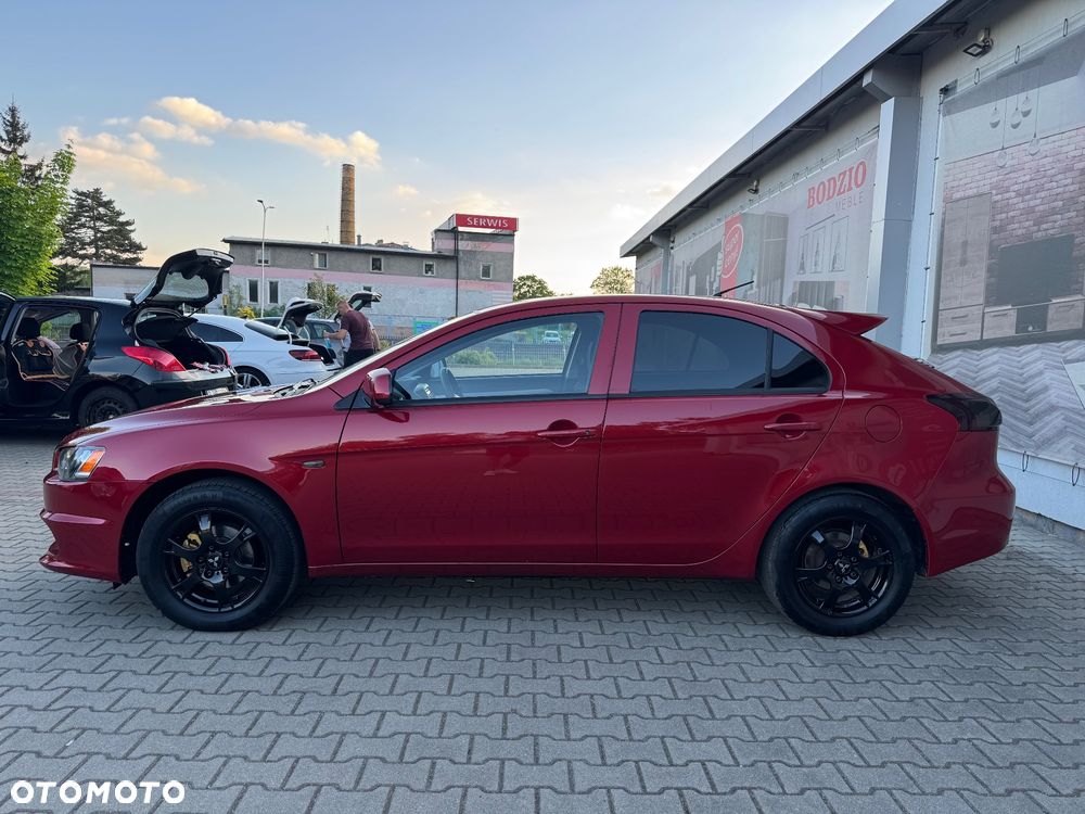 Mitsubishi Lancer - 32