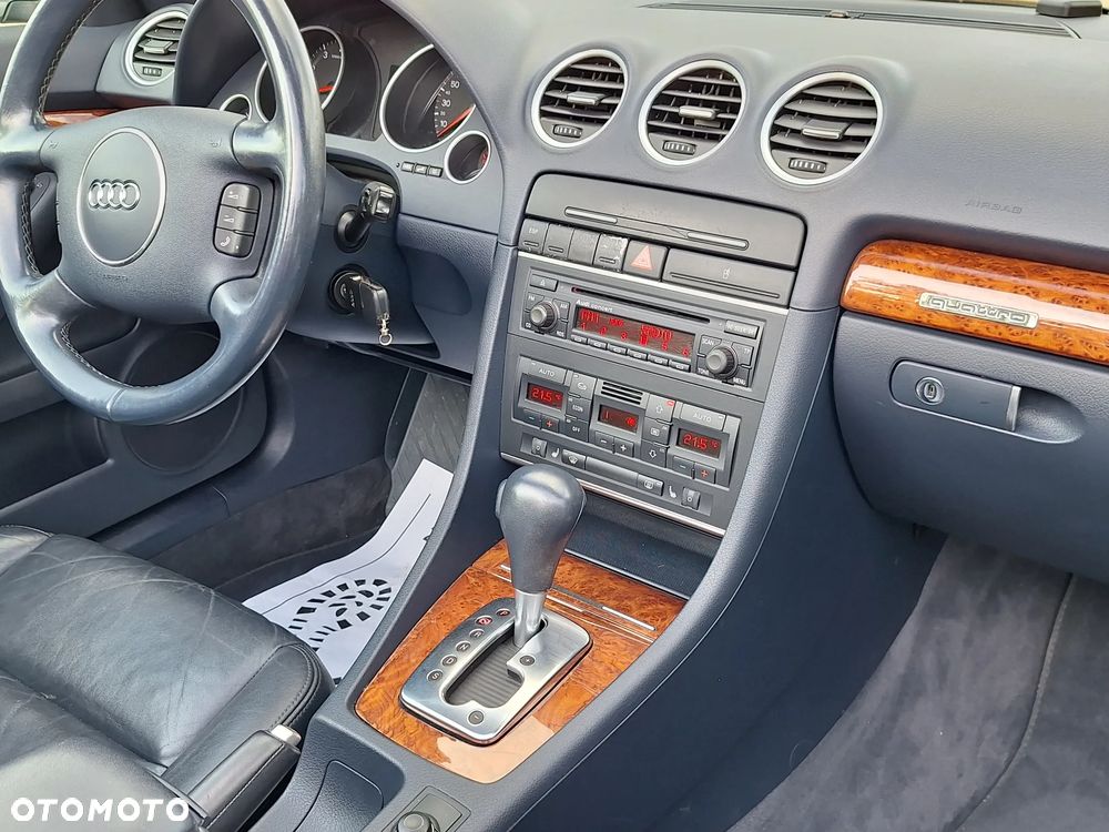 Audi A4 Cabrio 3.0 Multitronic - 7