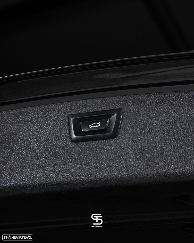 BMW 318 d Line Luxury Auto - 27