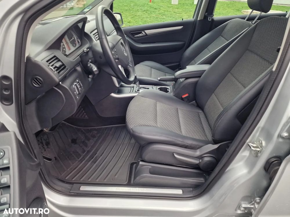 Mercedes-Benz B 200 CDI Autotronic - 15