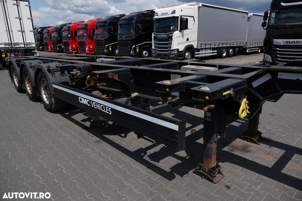 CIMC SEMIREMORCĂ PENTRU CONTAINER / SPATE EXTENSIBIL / PENTRU TOATE CONTAINERELE / AXĂ RIDICATĂ - 10