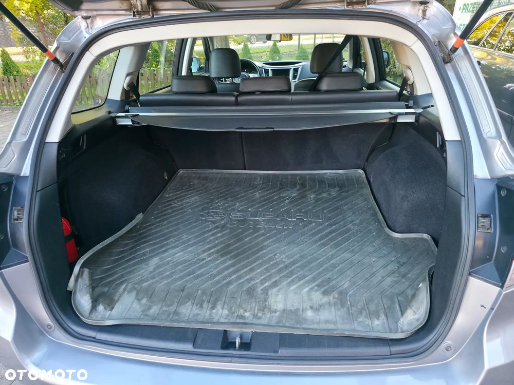 Subaru Legacy 2.0D RC NAV - 13