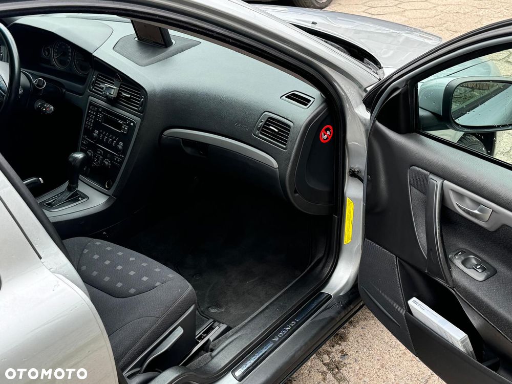 Volvo S60 2.4 Momentum - 13