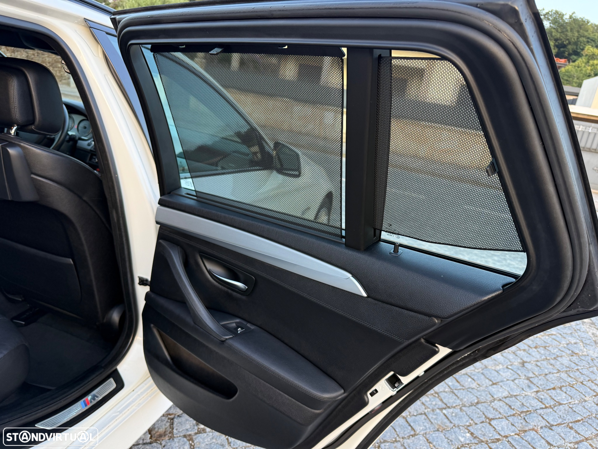 BMW 520 d Pack M Auto - 31