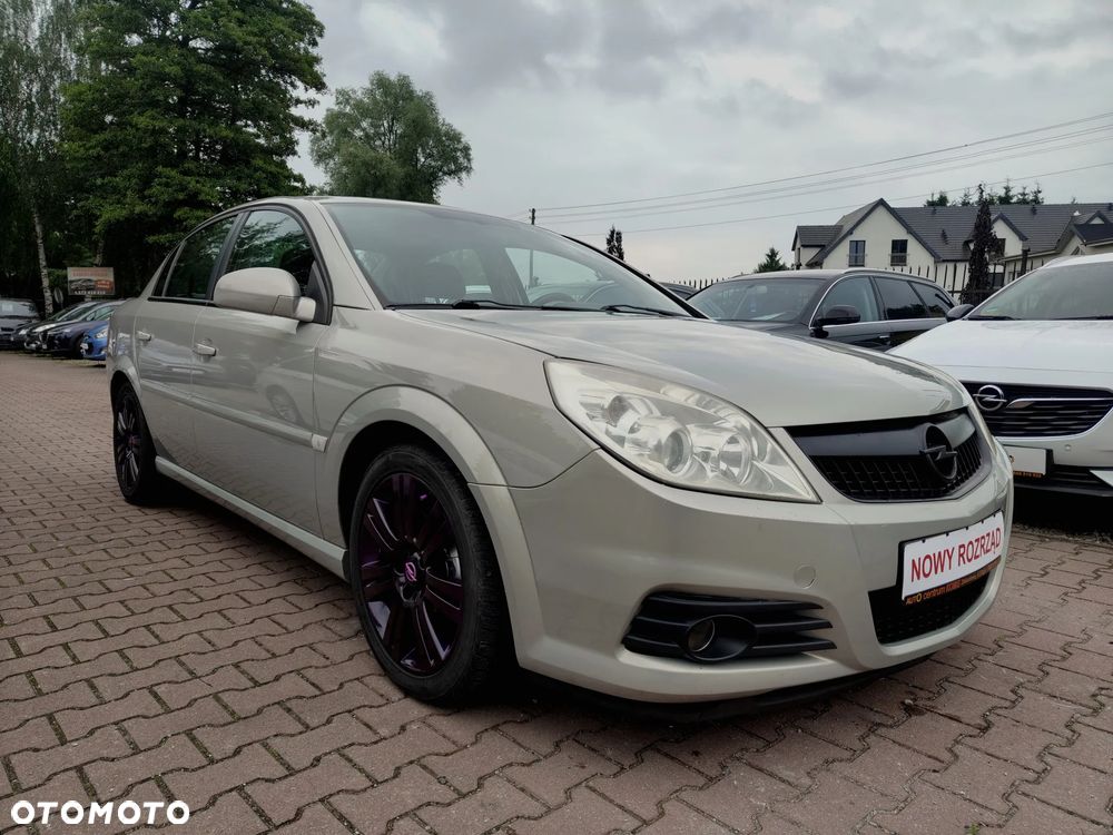 Opel Vectra 2.2 Automatik - 1
