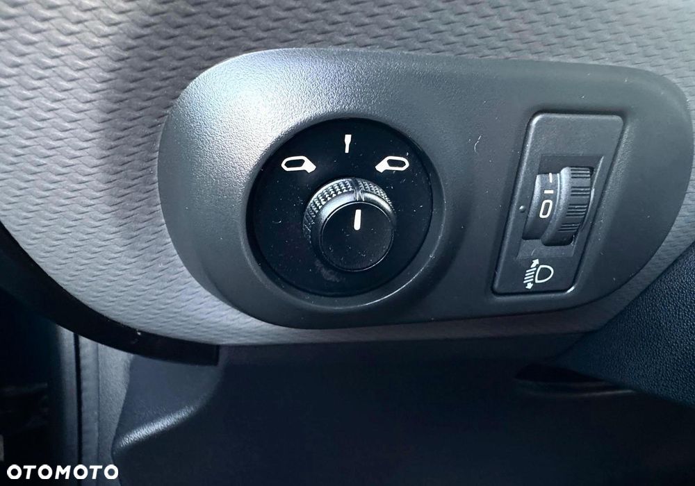 Citroën C4 Cactus PureTech 110 Stop&Start Origins - 28