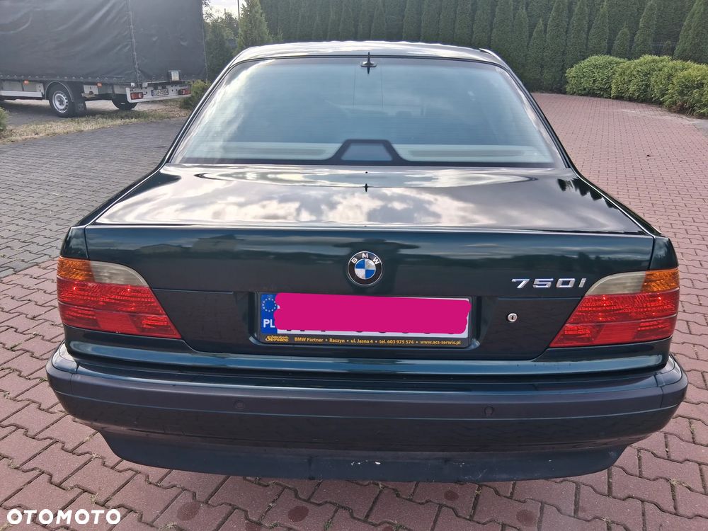 BMW Seria 7 - 13