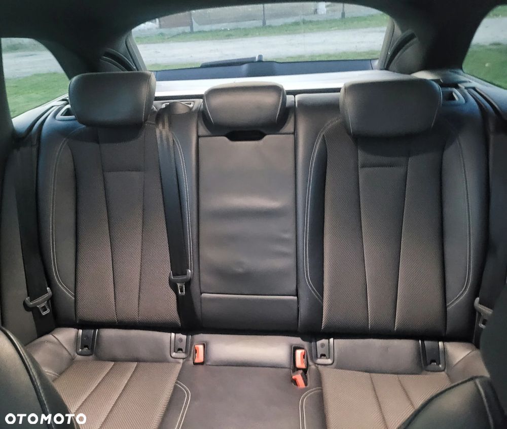 Audi A4 - 11