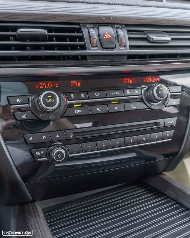 BMW X5 xDrive25d - 28
