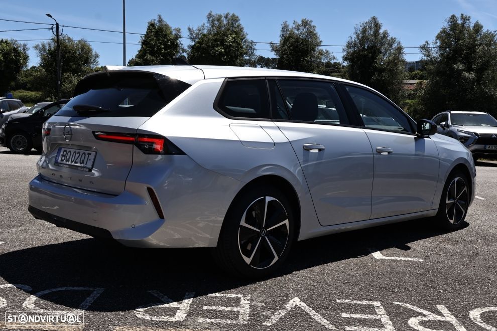 Opel Astra Sports Tourer 1.2 T Edition - 3