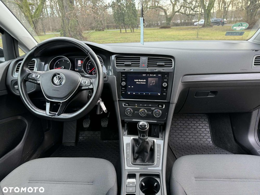 Volkswagen Golf 1.6 TDI BMT Comfortline - 35