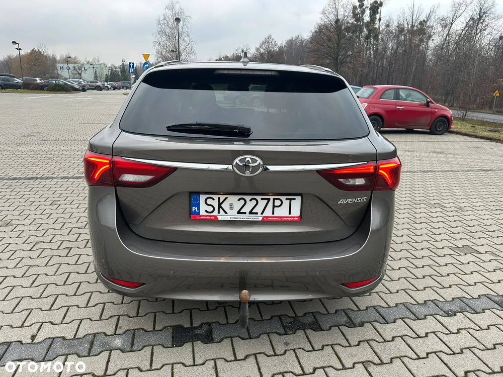 Toyota Avensis 2.0 D-4D Prestige - 9