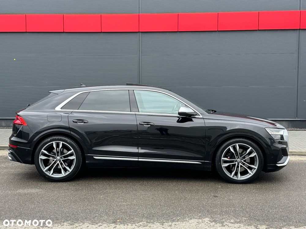 Audi SQ8 - 15