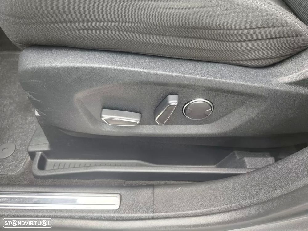 Ford S-Max 2.0 TDCi Titanium - 12