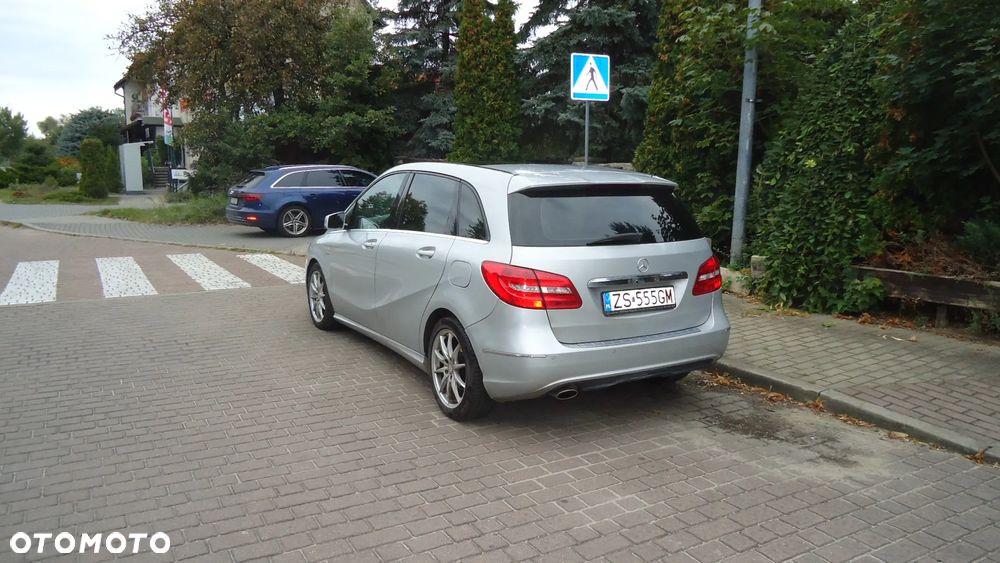 Mercedes-Benz Klasa B 200 CDI (BlueEFFICIENCY) - 7