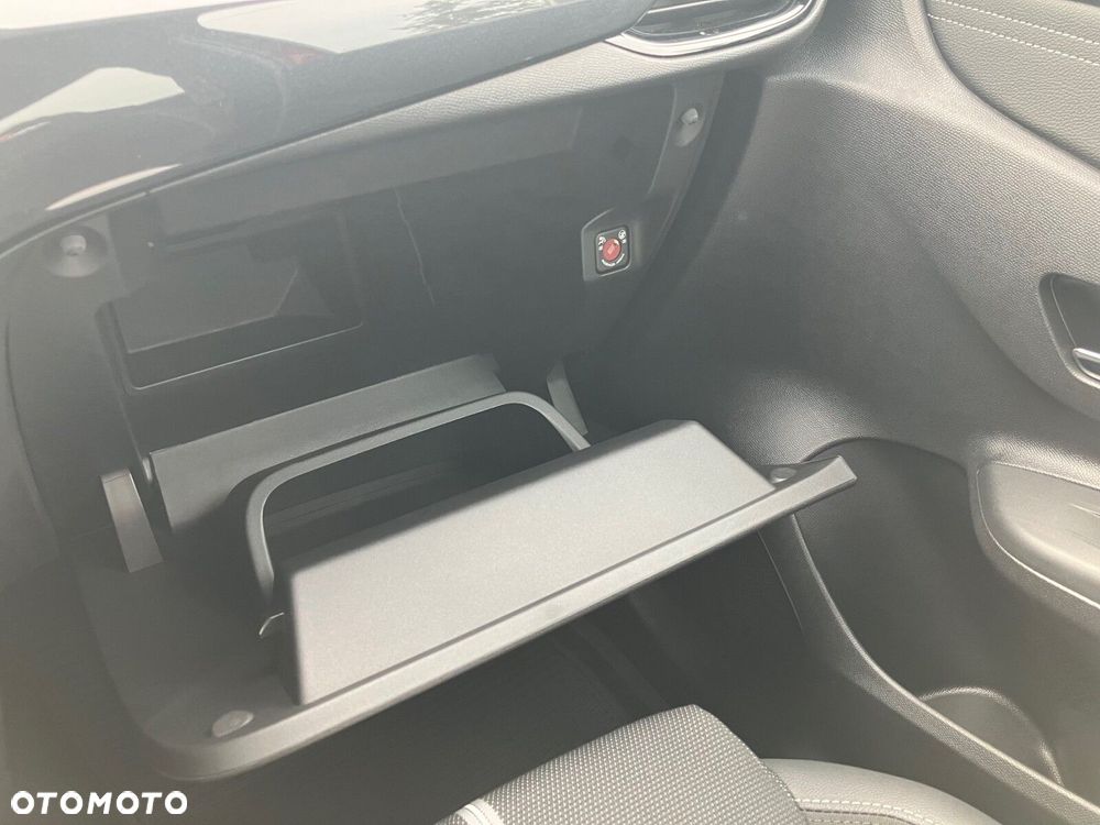 Opel Corsa 1.2 T mHEV GS eDCT - 21