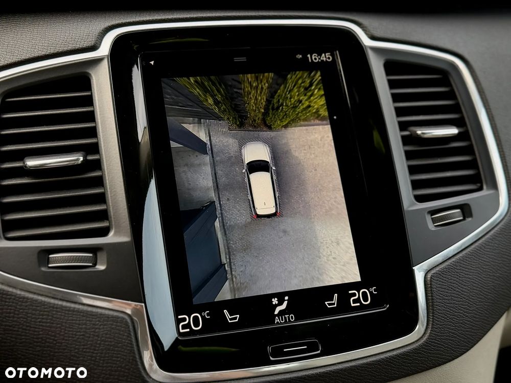 Volvo XC 90 D4 FWD Momentum - 17