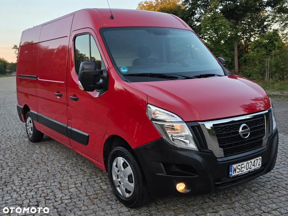 Nissan INTERSTAR - 1