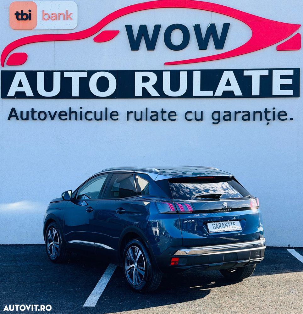 Peugeot 3008 1.2 PureTech Turbo S&S Allure - 4