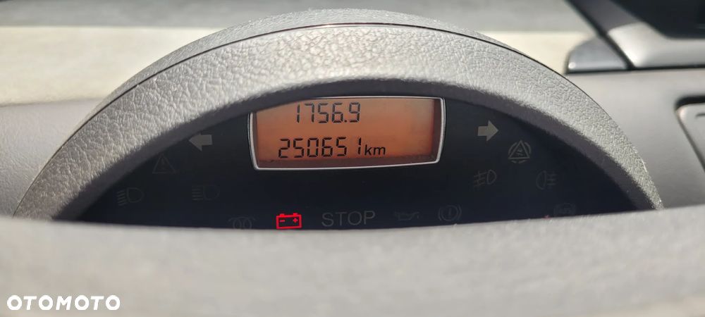 Wyświetlacz Citroen C8 Peugeot 807