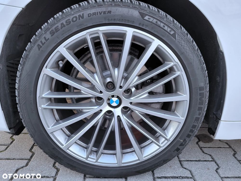 BMW Seria 5 520d Sport Line - 22