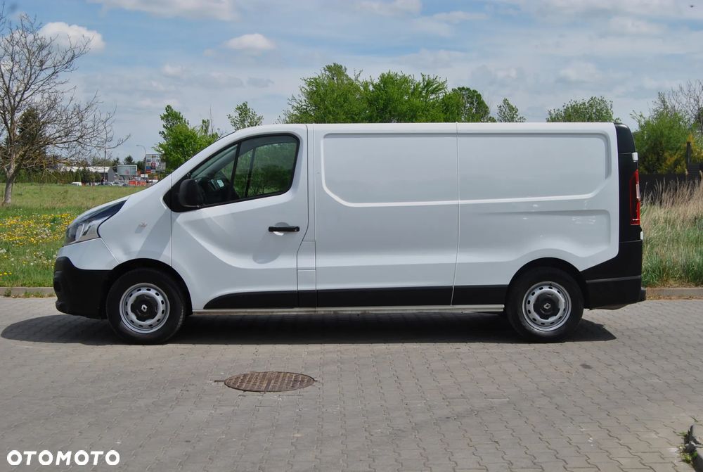 Renault Trafic - 16