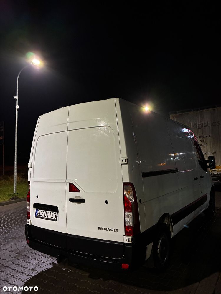 Renault Master 2.3 DCI - 6