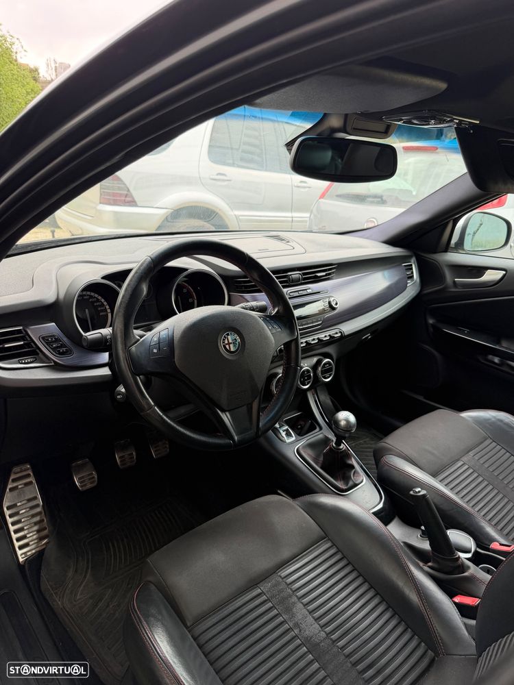 Alfa Romeo Giulietta 1.6 JTDM 16V Turismo - 6