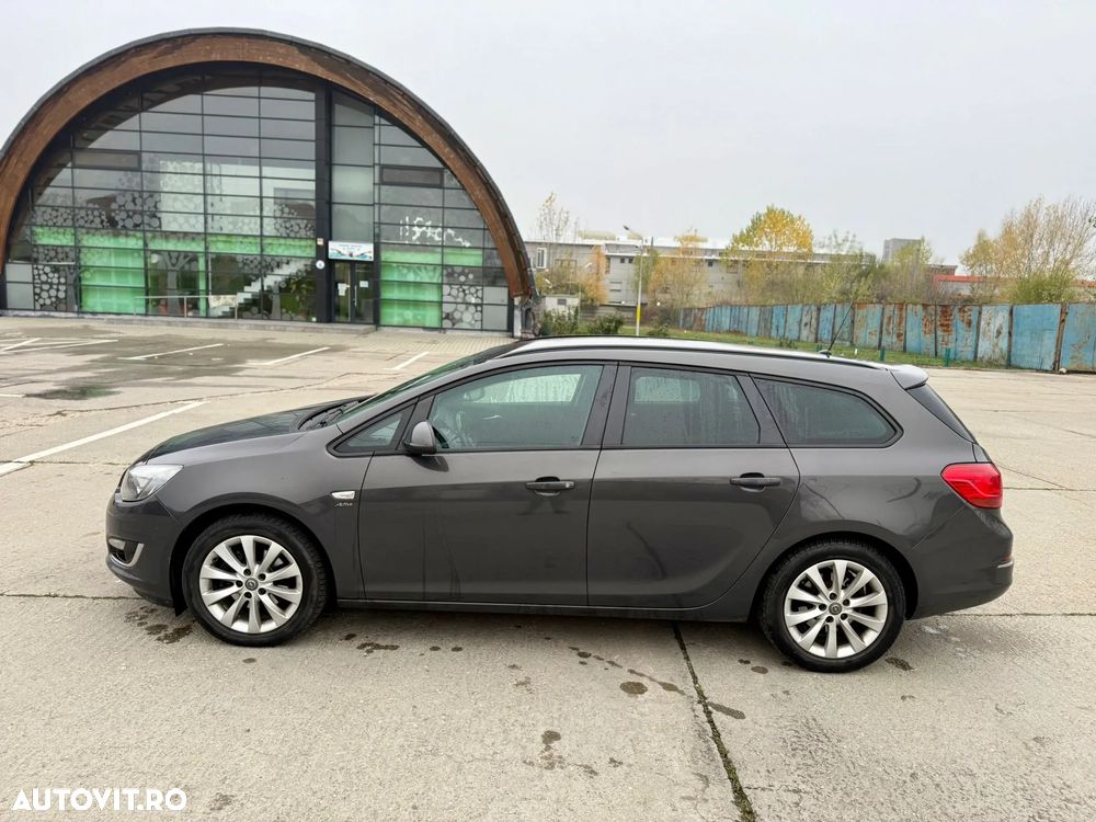 Opel Astra 1.7 CDTI DPF Sports Tourer Active - 10