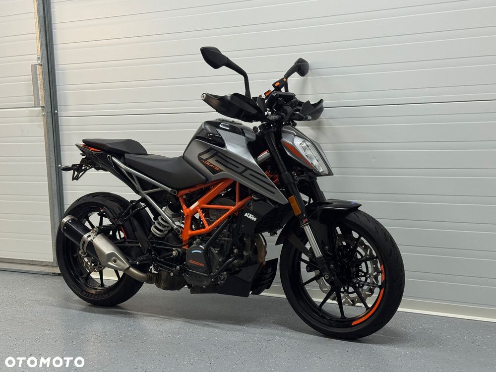 KTM Duke - 1