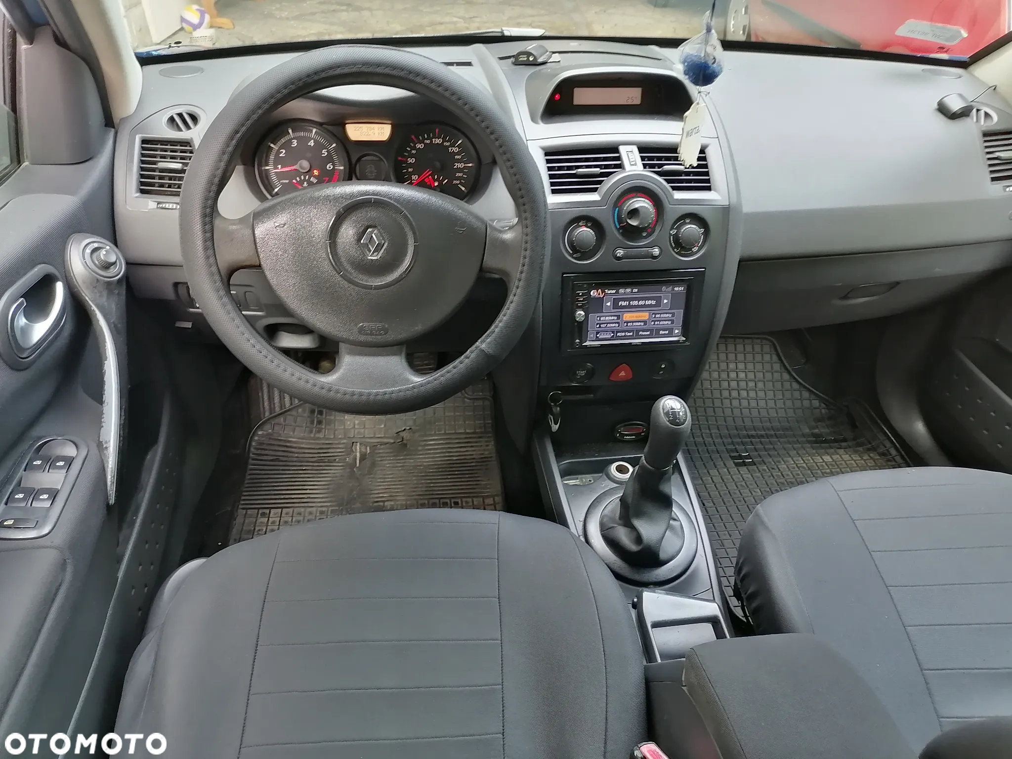Renault Megane 1.6 Avantage - 7