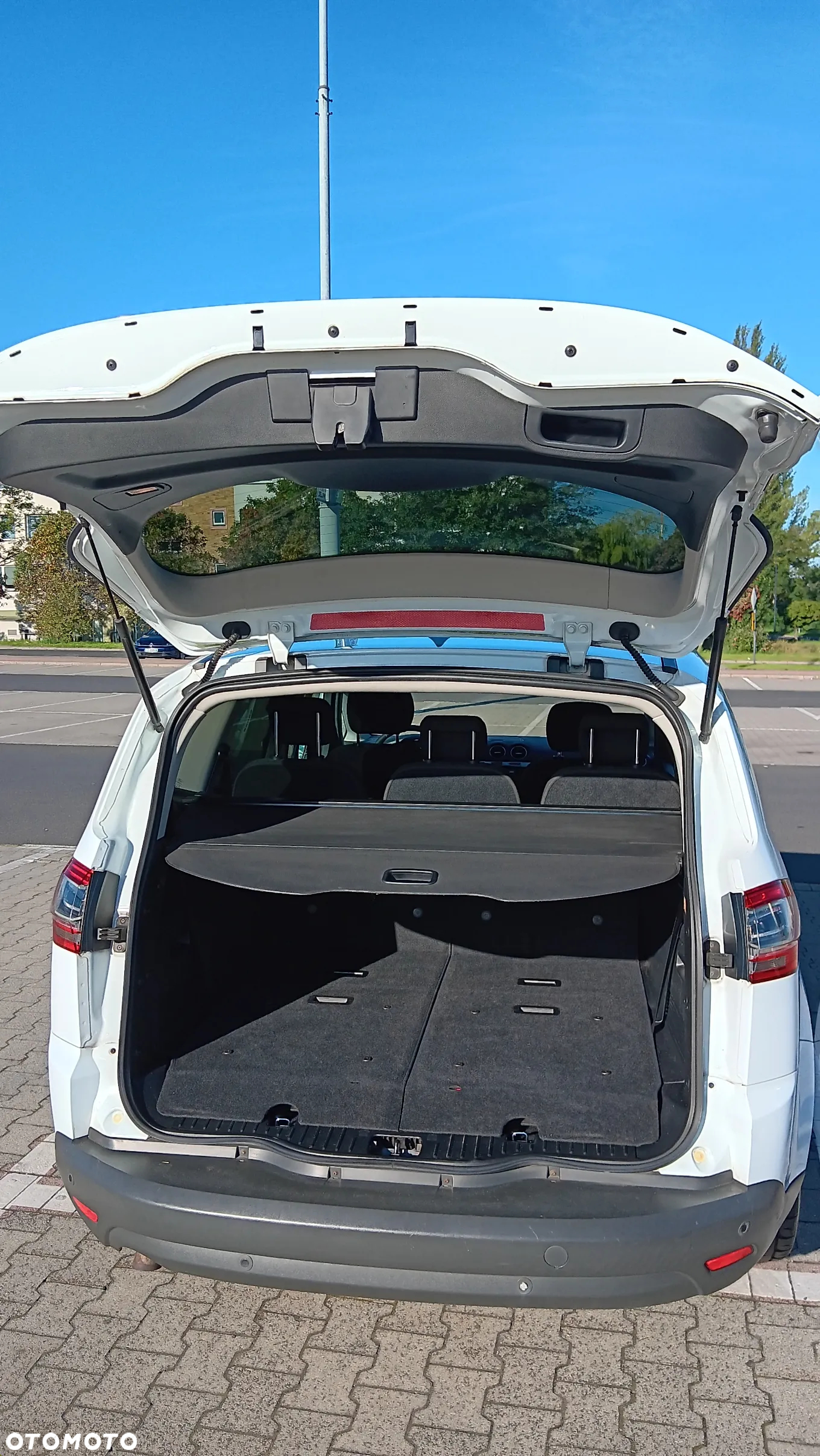 Ford S-Max 2.0 TDCi Titanium - 23