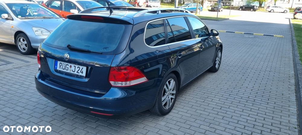 Volkswagen Golf - 19