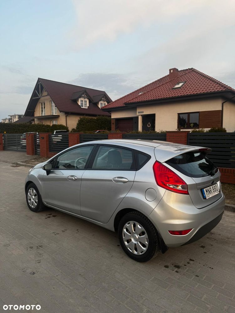 Ford Fiesta 1.25 Silver X (Ambiente) - 3