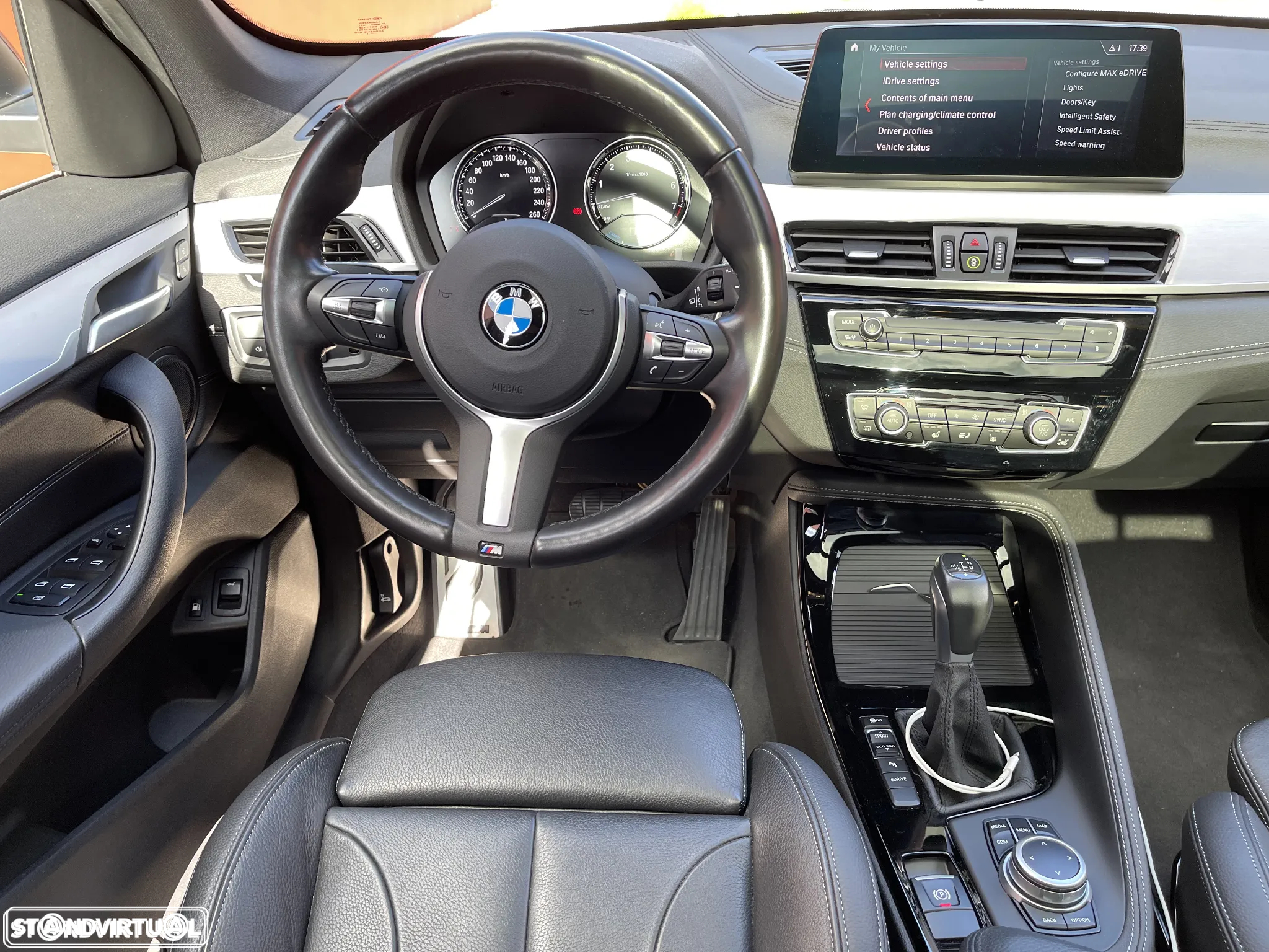 BMW X1 25 e xDrive Pack M - 9