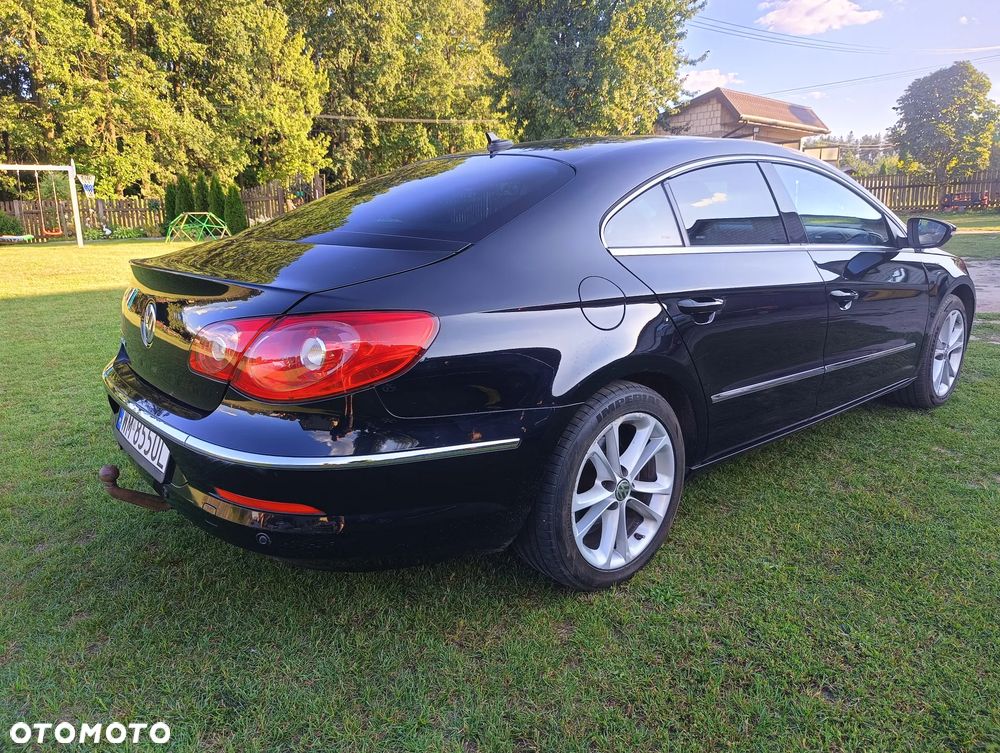 Volkswagen Passat CC - 17