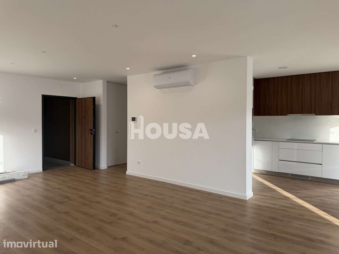 Apartamento T3 Novo com Terraço, Jardim Privativo e Garagem para 2... - Grande imagem: 4/38