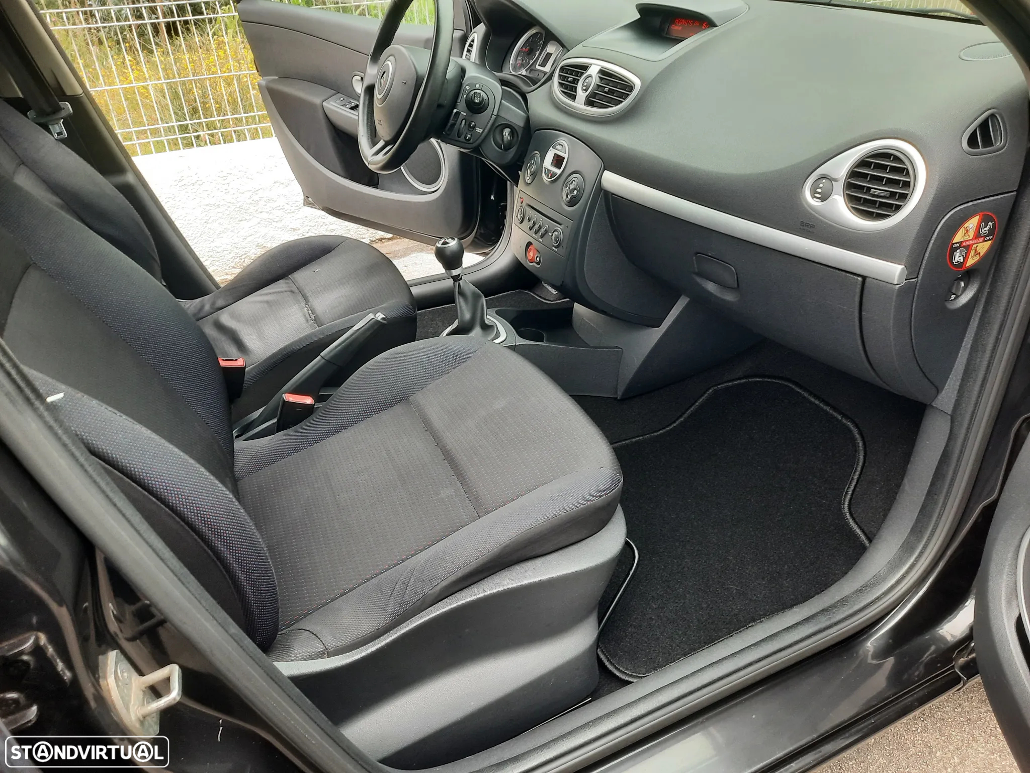 Renault Clio 1.5 dCi Dynamique - 12