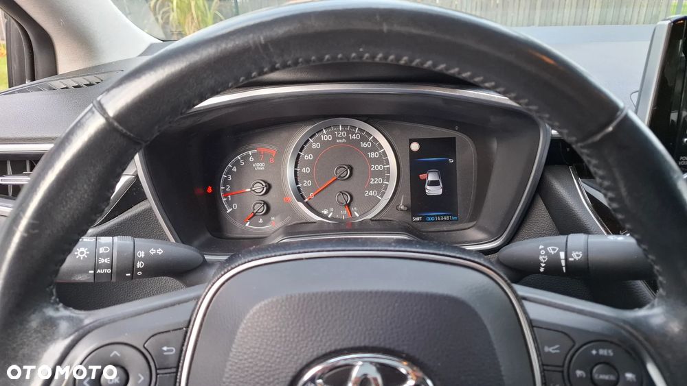 Toyota Corolla 1.6 Comfort - 6
