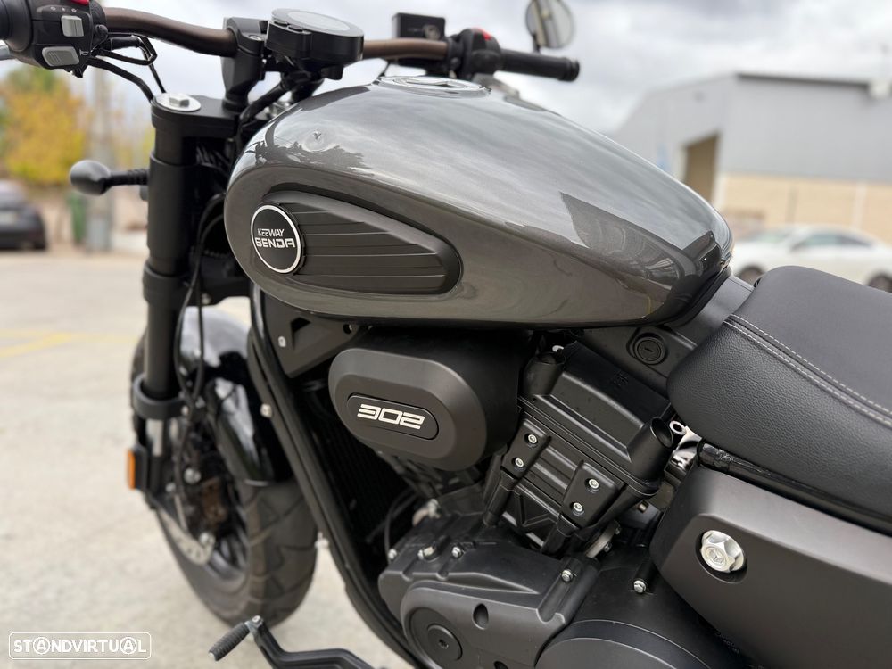 Keeway V302 C V-cruise 300 - 5