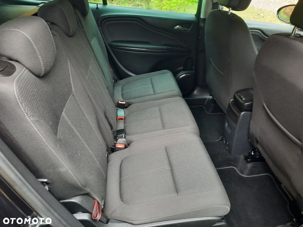 Opel Zafira - 15