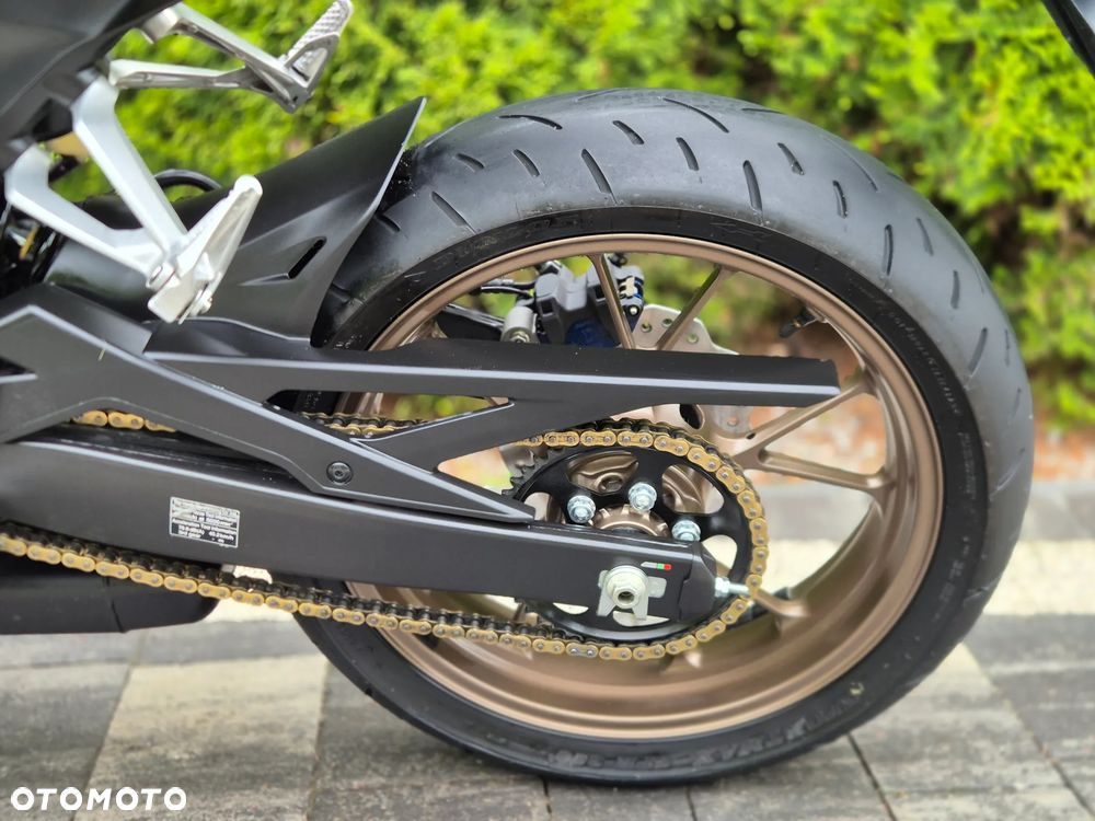 Honda CB - 19