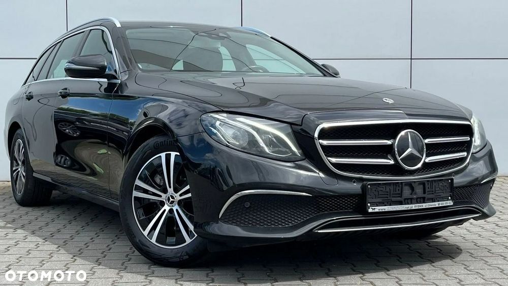 Mercedes-Benz Klasa E 220 d 4-Matic 9G-TRONIC - 5